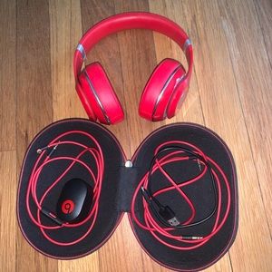 Beats Studio 2.0 Wired Over-Ear Headphone Red